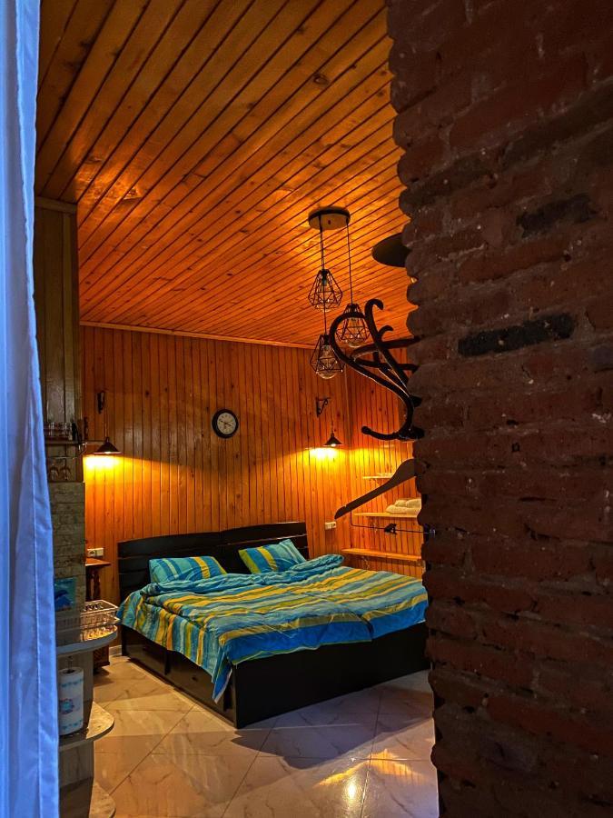 19Th Century Appartement Tbilisi Buitenkant foto